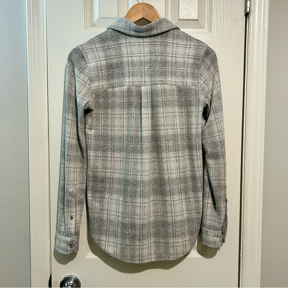 Faherty Women’s Legend Sweater Shirt - Size XXS - Picture 9 of 9